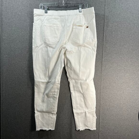 Joan Rivers Pants Regular Slim Ankle Length Jean w/ Scallop Hem White, Large - Picture 2 of 9